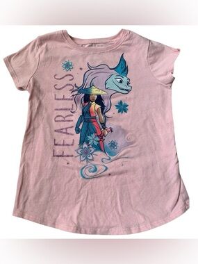 🎇🎆3for$9 Disney Raya and the last dragon shirt- size 6- light pink